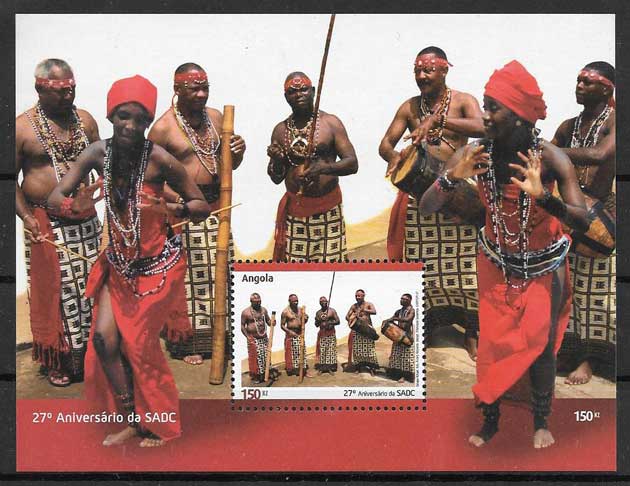 enviar paquetes desde - valor sellos colección arte Angola 2007